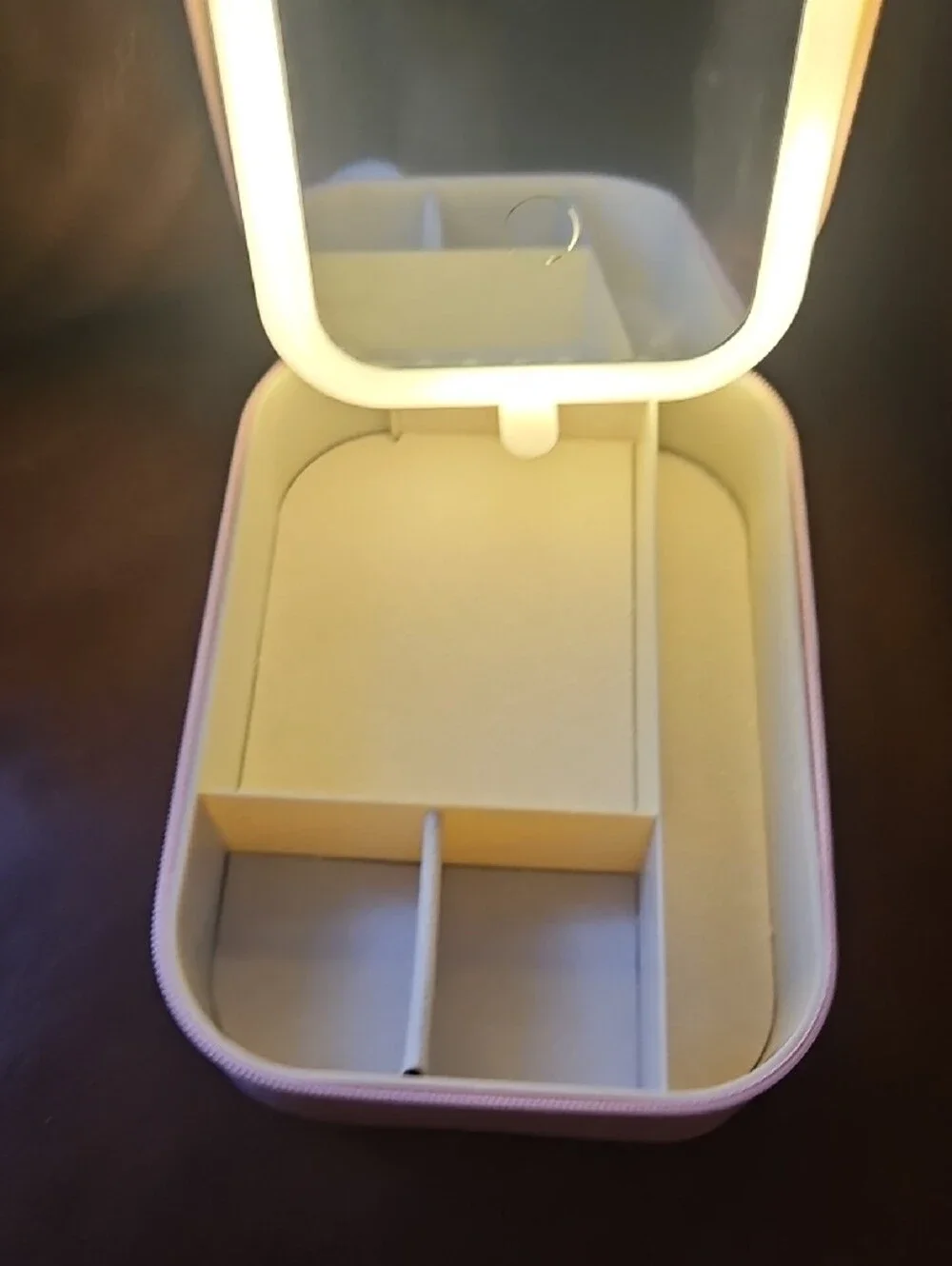 Portable LED Lighted Travel Makeup Mirror & Jewelry Case - Soft Pink